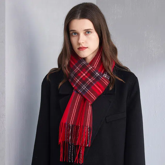 红豆 格子条纹英伦风保暖 山羊绒 绒线围巾 男女同款情侣款