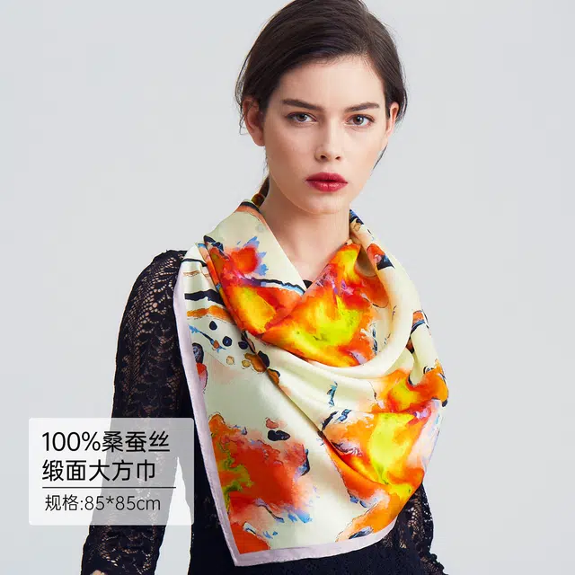 红豆 时尚方巾轻盈柔软经典设计简约大方 桑蚕丝 丝巾 女款