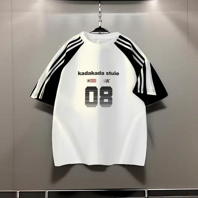 KADAKADA SUITE T
