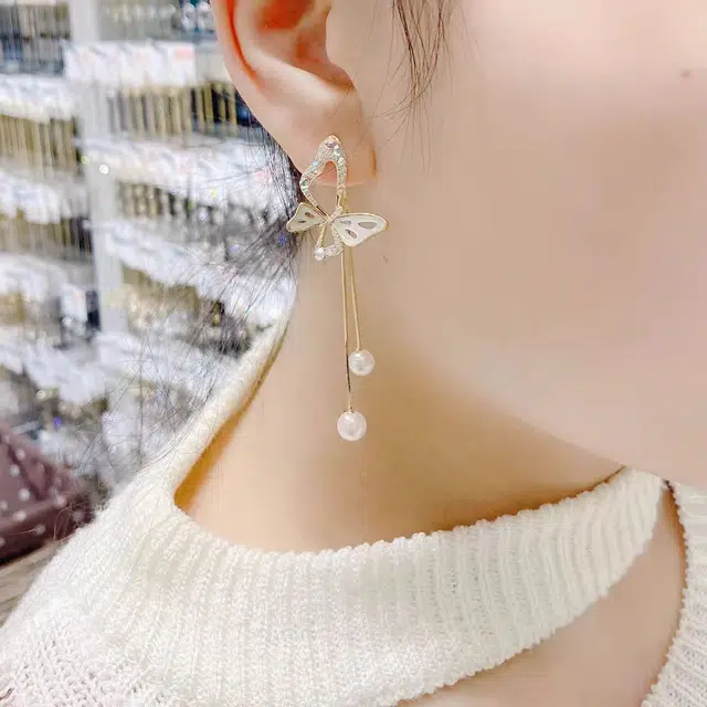 澜耀 气质百搭蝴蝶长款流苏两戴耳坠 小众设计高级感耳饰#好运 合金 耳环 女款