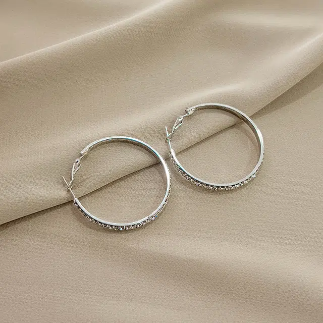 澜耀 银河极简  奢华耳饰 气质潮流 铜合金 耳环 女款