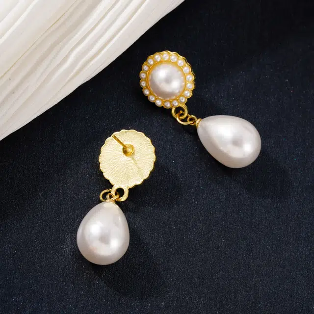澜耀 鎏金 复古宫廷风水滴 轻奢优雅百搭 铜合金 仿珍珠 耳环 女款