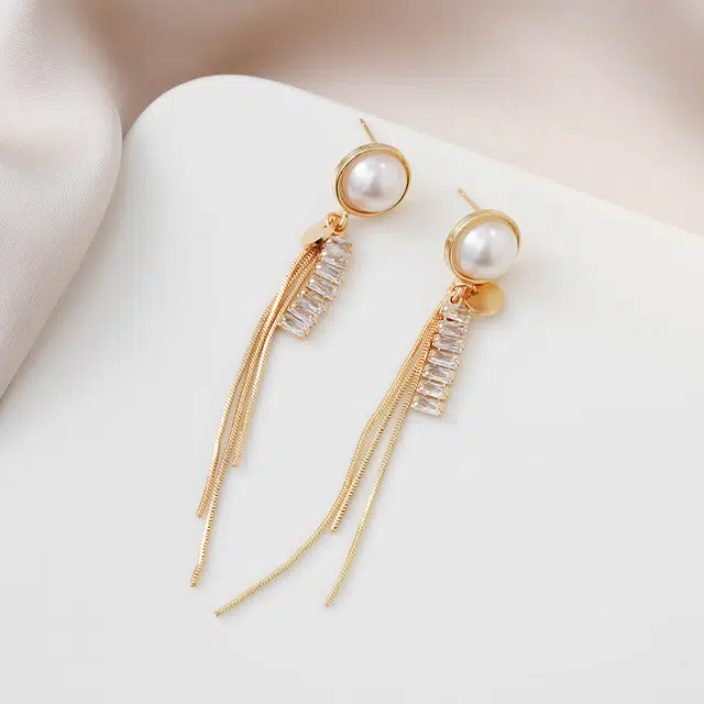 澜耀 气质长款流苏珠珠 轻奢时尚百搭复古优雅精致耳饰 合金 耳环 女款