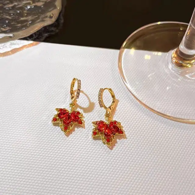 澜耀 焰枫鎏金 红枫叶耳扣 轻奢复古高级感 铜合金 耳环 女款