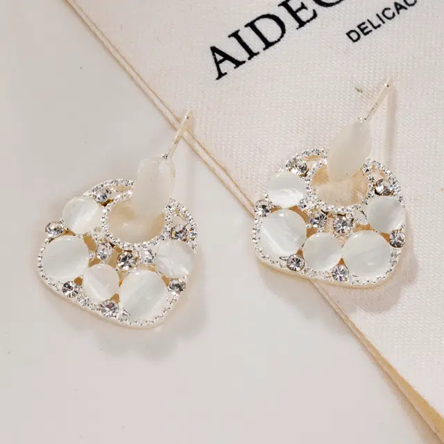 澜耀 小香风几何银色少女耳饰 时尚气质简约素款百搭 铜合金 耳环 女款