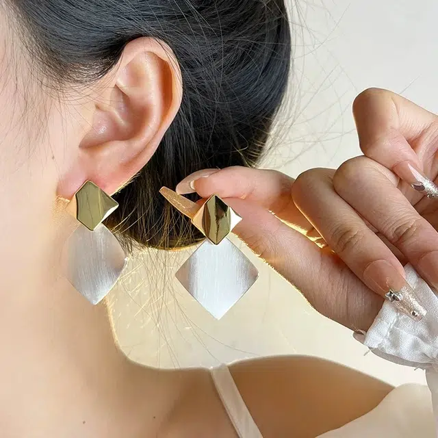 澜耀 拼色几何菱形 轻盈优雅简约气质独特时尚百搭耳饰 合金 耳环 女款