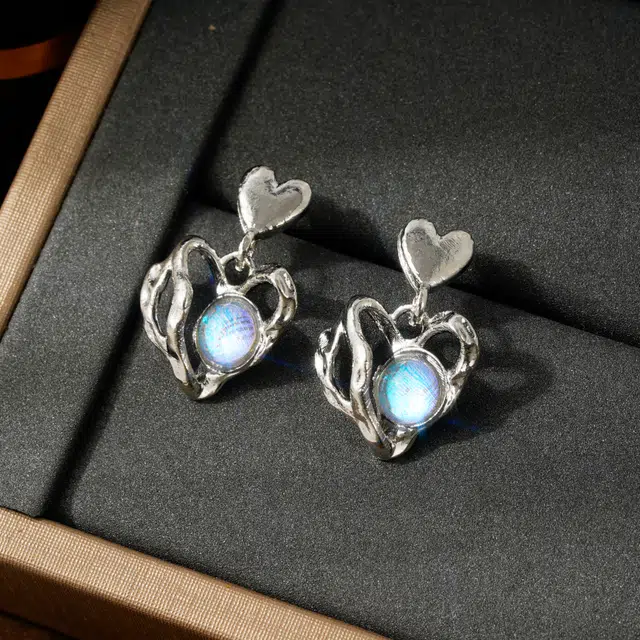 澜耀 银焰锁心 不规则扭纹爱心彩光 小众设计轻奢高级 铜合金 耳环 女款