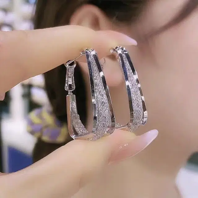 澜耀 银棱钻影 个性满钻耳圈  设计感气质 铜合金 耳环 女款