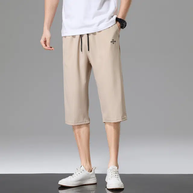 BLANC ECLARE Logo