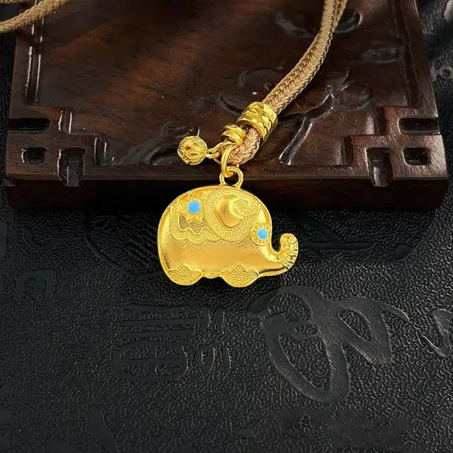 Q 999