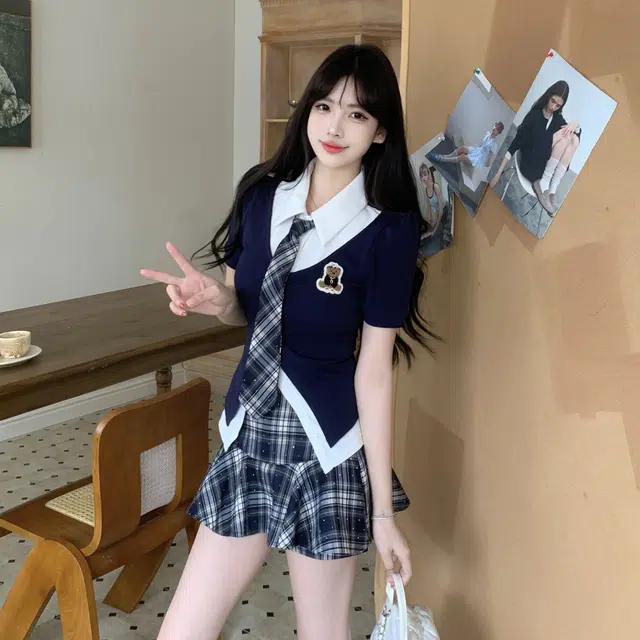 小菊川栗 美式复古学院风时尚显瘦薄荷漫波显瘦假两件上衣格纹短裙裙装套装 女款 藏蓝色