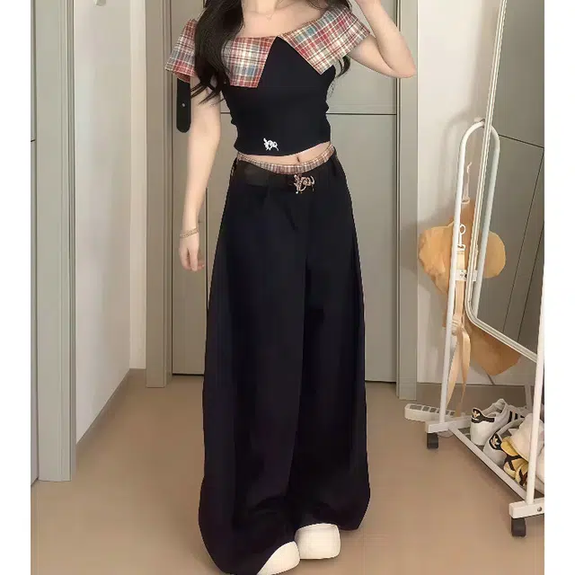 小菊川栗 学院风时尚潮流甜辣穿搭纯欲风辣妹韩系洋气修身显瘦上衣阔腿裤休闲套装 女款