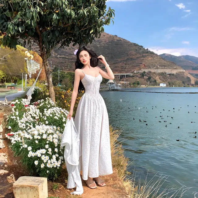 小菊川栗 设计感精致独特开衫长袖裙装套装 女款 白色