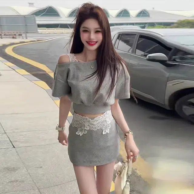 小菊川栗 舒适休闲简约百搭裙装套装 女款