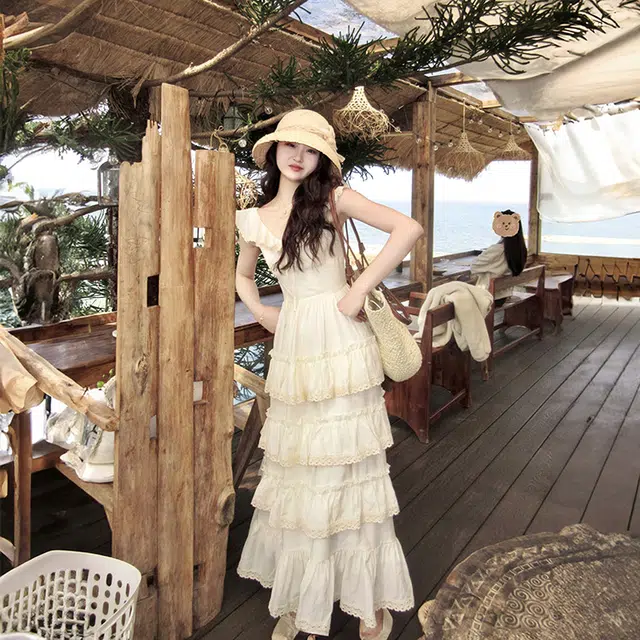 小菊川栗 法式复古高端精致小飞袖杏色蛋糕复古宫廷风气质吊带长裙短袖连衣裙 女款