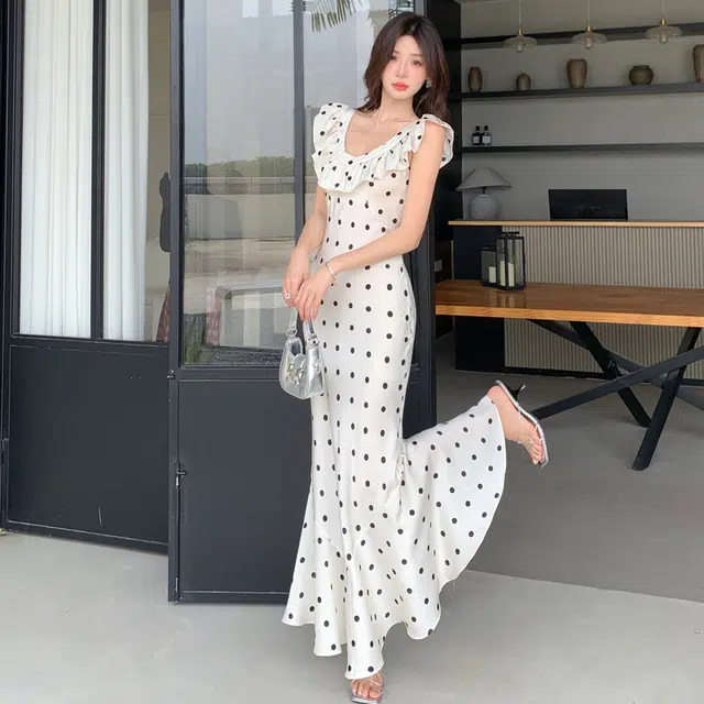 小菊川栗 荷叶边韩系收腰鱼尾包臀无袖连衣裙 女款 波点裙