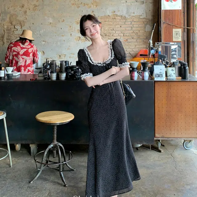 小菊川栗 韩系白塔玫瑰大波点花边别致穿搭舒适百搭短袖连衣裙 女款