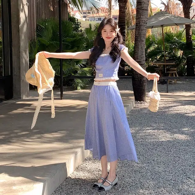 小菊川栗 韩系纯欲慵懒感显瘦织梦拼色格子短袖半裙法式裙装套装 女款 蓝色