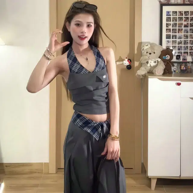 小菊川栗 学院风时尚潮流格子小众拼接挂脖背心通勤阔腿裤休闲套装 女款