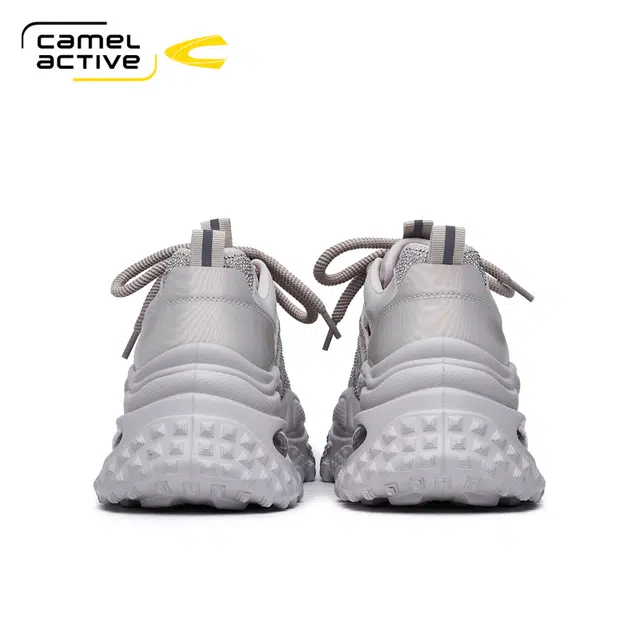 CAMEL ACTIVE