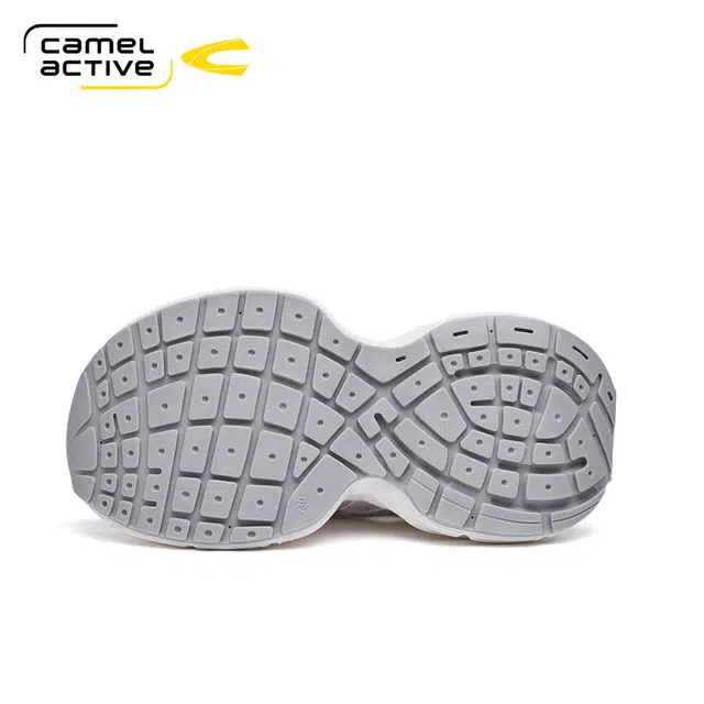 CAMEL ACTIVE