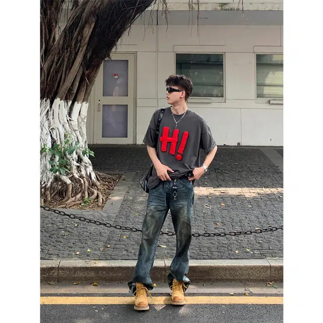 PAINT STAIN T
