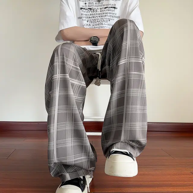 RVANGUARD ins