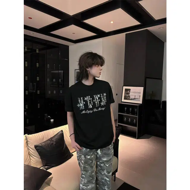 PAINT STAIN T