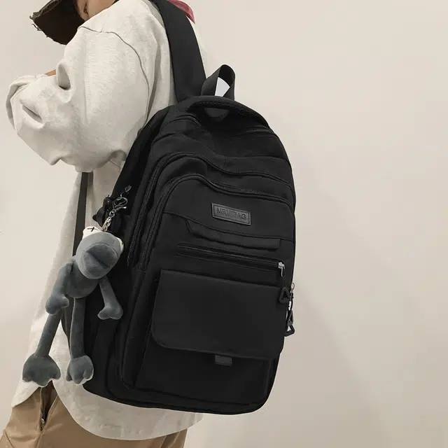 雅鹿 春夏季高颜值日系纯色大容量轻便书包小众简约休闲百搭通勤旅游电脑背包 尼龙 双肩包 男女同款情侣款 多色