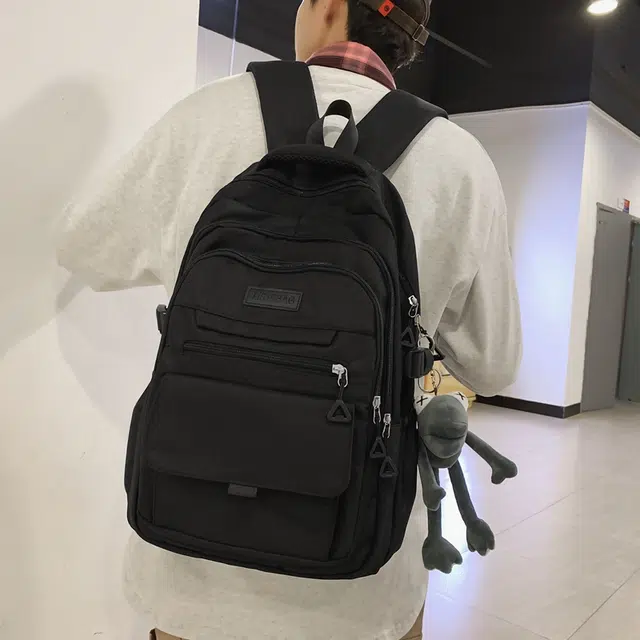 雅鹿 春夏季高颜值日系纯色大容量轻便书包小众简约休闲百搭通勤旅游电脑背包 尼龙 双肩包 男女同款情侣款 多色