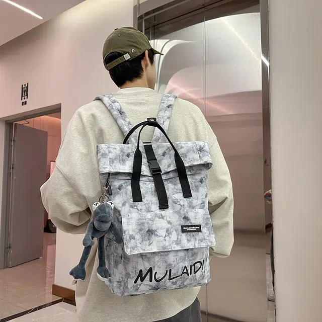 雅鹿 潮流休闲通勤骑行百搭出游旅行 尼龙 双肩包 男女同款情侣款 多色