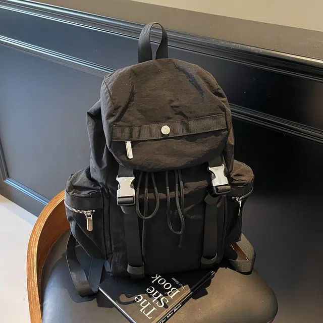 雅鹿 韩系盖帽多口袋抽绳运动瑜伽包户外防水耐脏耐磨 布 双肩包 男女同款情侣款 黑色/米白/灰色/卡其