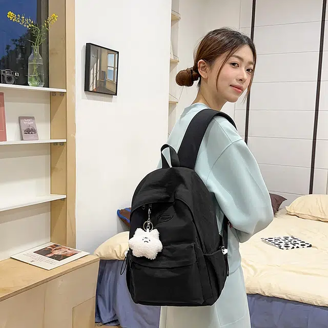 雅鹿 多巴胺纯色极简风 尼龙 双肩包 常规 男女同款情侣款 粉色/蓝色/红色/黄色/黑色