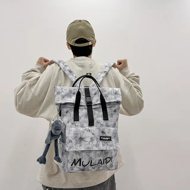 雅鹿 潮流休闲通勤骑行百搭出游旅行 尼龙 双肩包 男女同款情侣款 多色