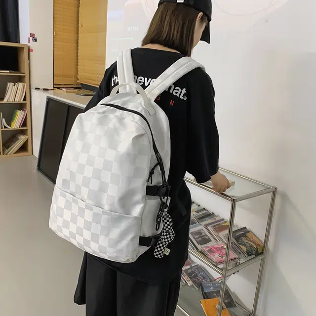 雅鹿 港风设计感小众棋盘格时尚休闲简约轻便百搭大学生旅行 尼龙 双肩包 常规 男女同款情侣款 多色