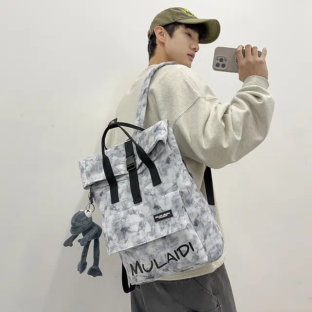 雅鹿 潮流休闲通勤骑行百搭出游旅行 尼龙 双肩包 男女同款情侣款 多色