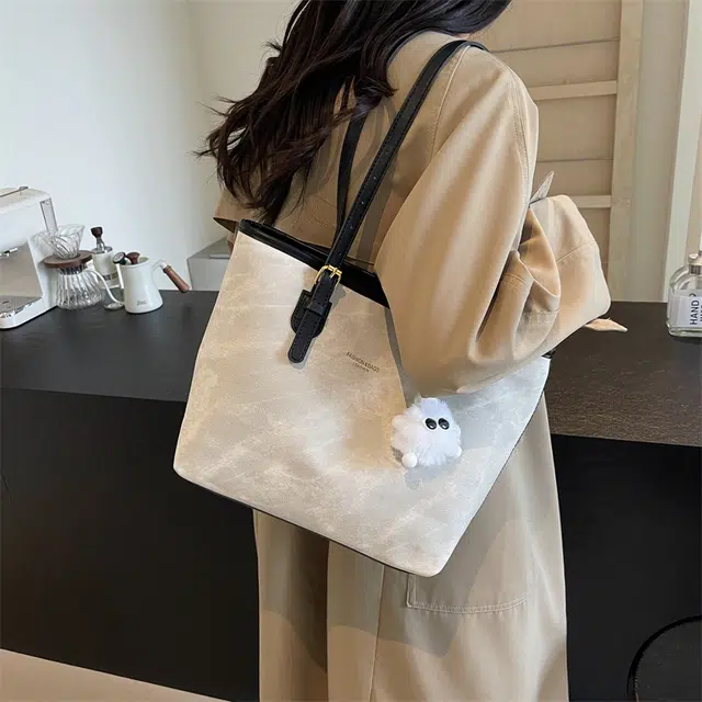 PU Tote
