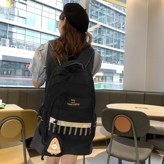 雅鹿 日系撞色钢琴键设计小众时尚 尼龙 双肩包 女款 多色