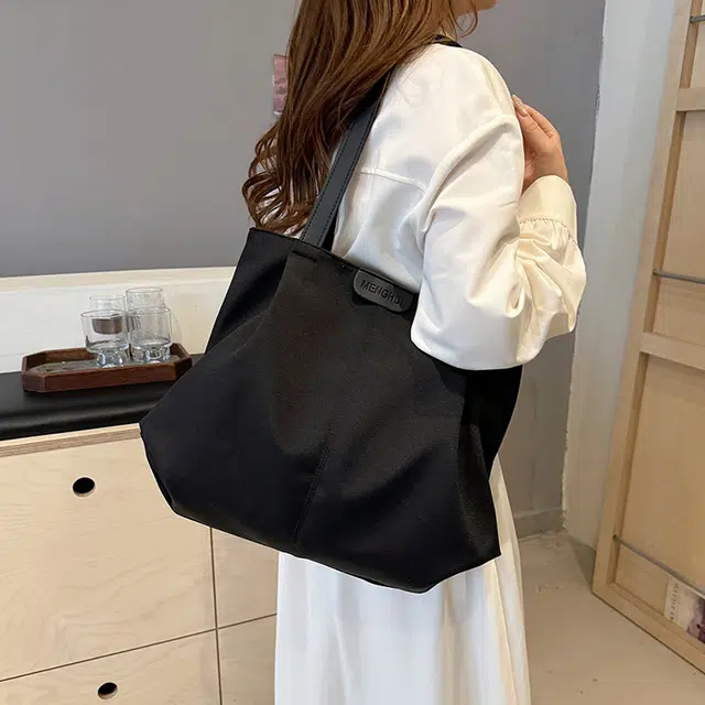 Tote