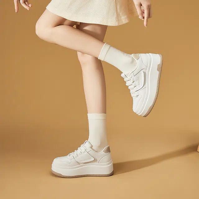 DAPHNE
