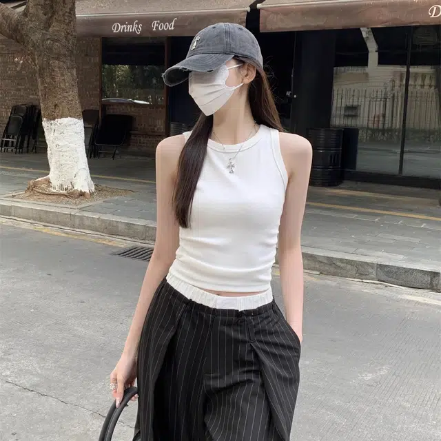 MISS FLY T