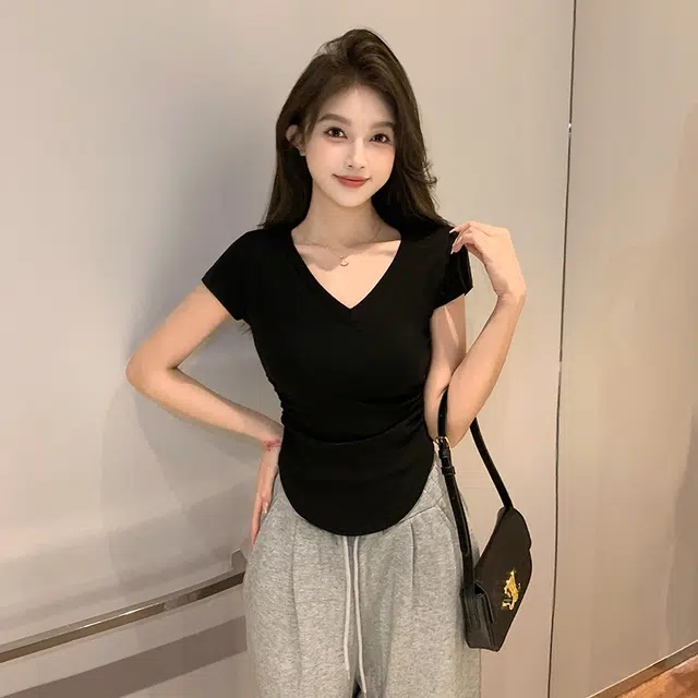 MISS FLY V T