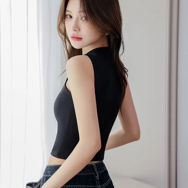 MISS FLY T