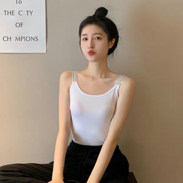 MISS FLY