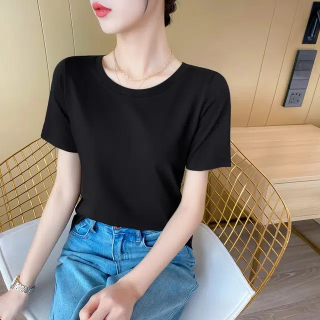 MISS FLY T