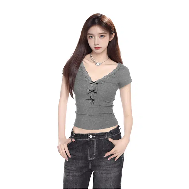 MISS FLY V T