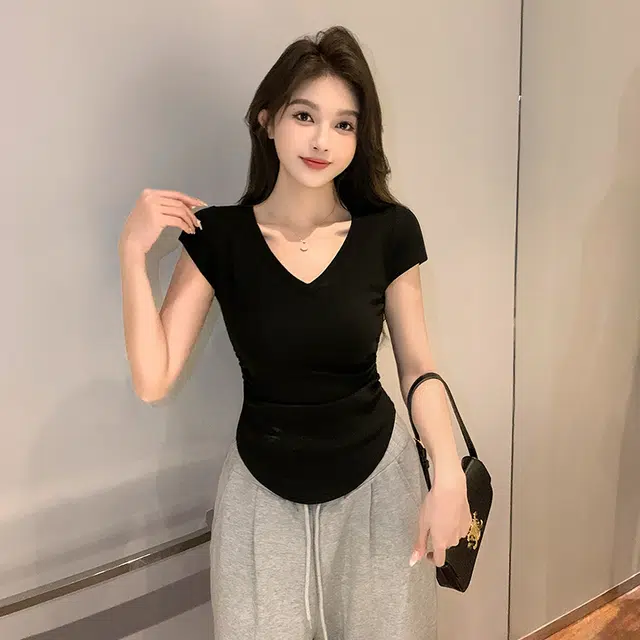 MISS FLY V T