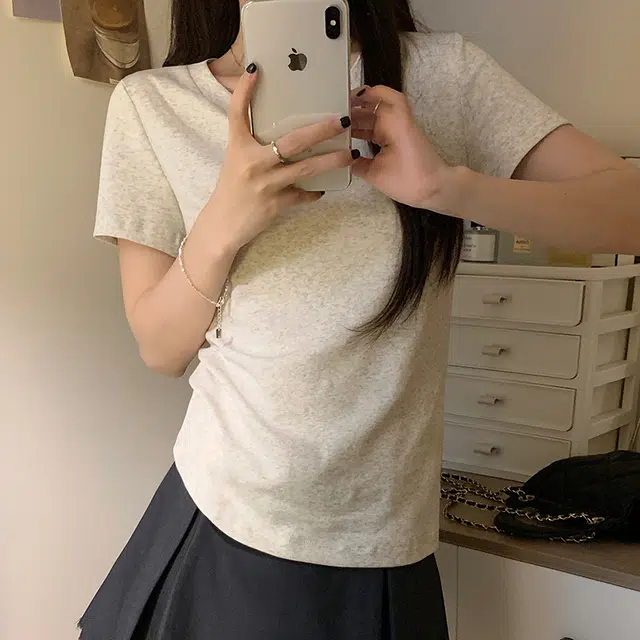 MISS FLY V T