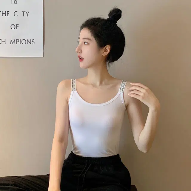 MISS FLY