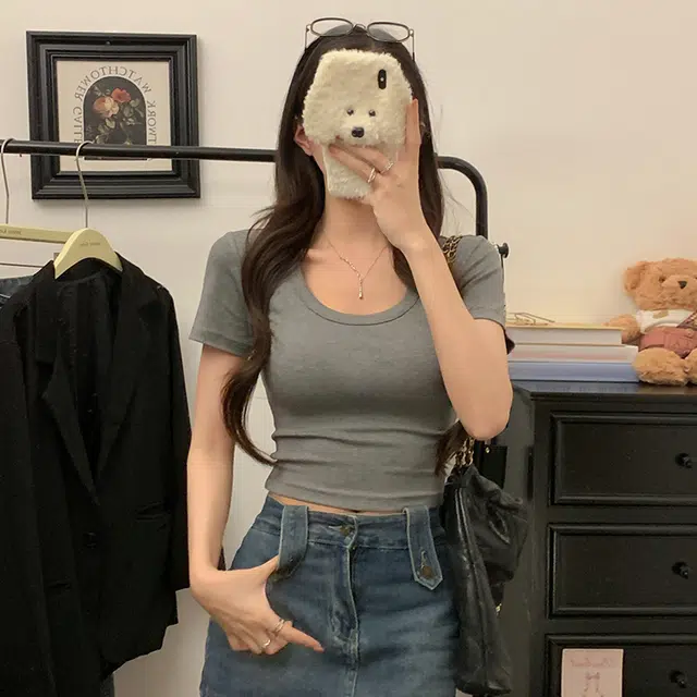 MISS FLY t t